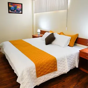 Mariscal & Guest house