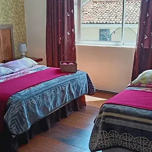 La Perla Cuencana Guest house